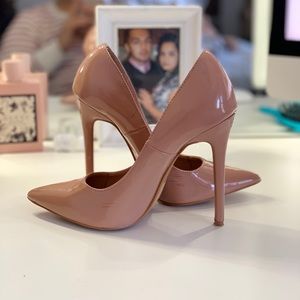 Women’s nude heels